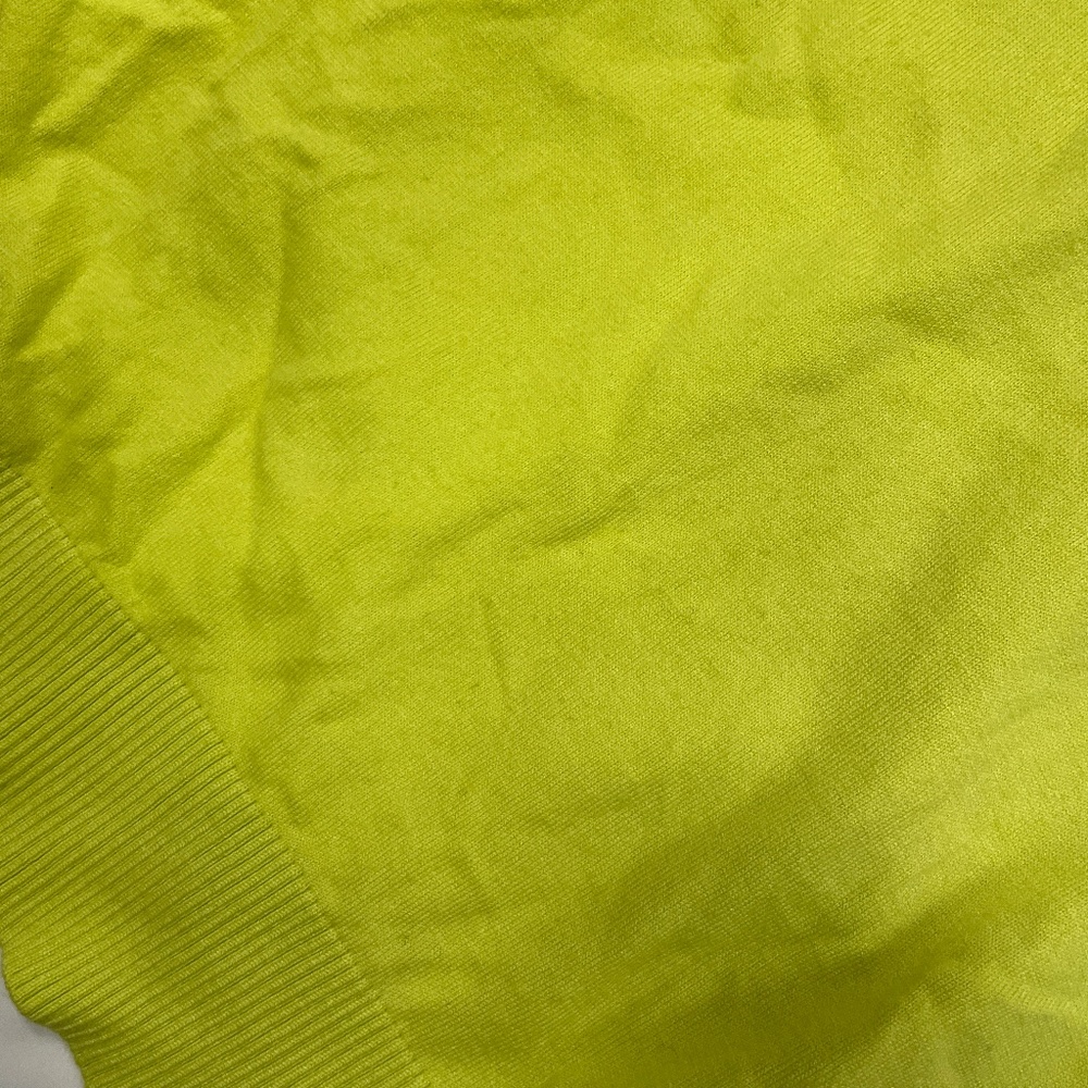 Beautiful Lime Green DKNY Top - Picture 7 of 7
